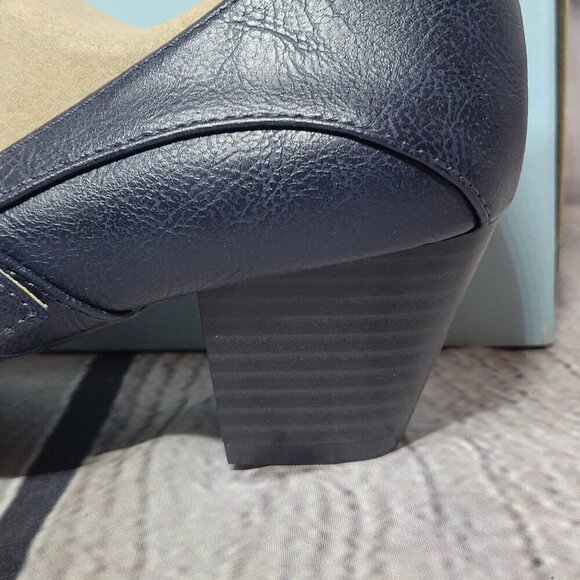 LifeStride Women's Rozz Mary Jane Pumps - Picture 5 of 10